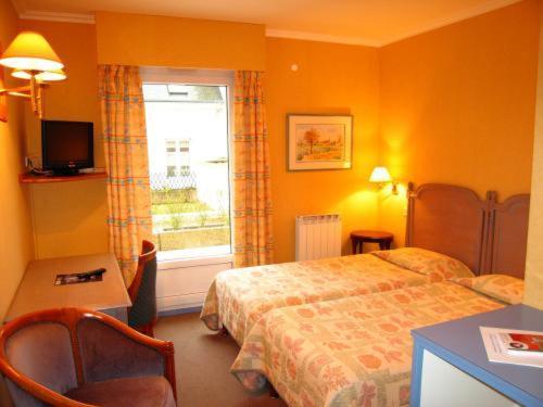 Hotel Sully Nogent-le-Rotrou Bilik gambar